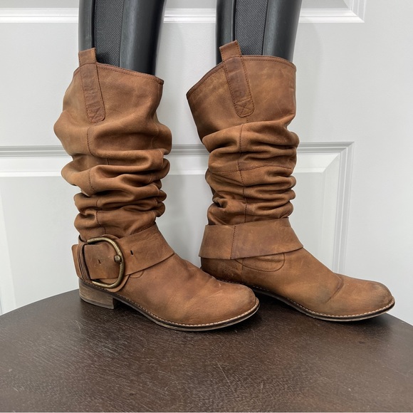 “Ruckuss” - Picture 1 of 15